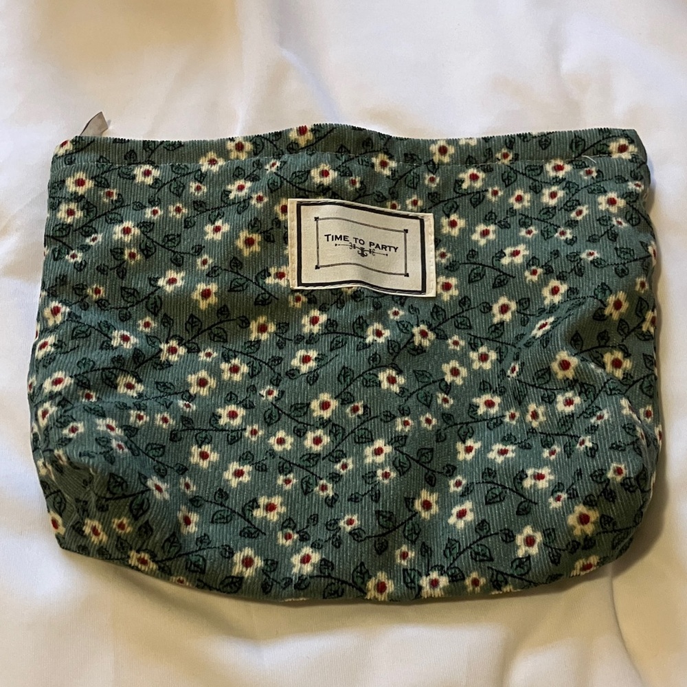Make up bag